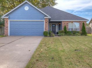 8814 E 95th St, Tulsa, OK 74133