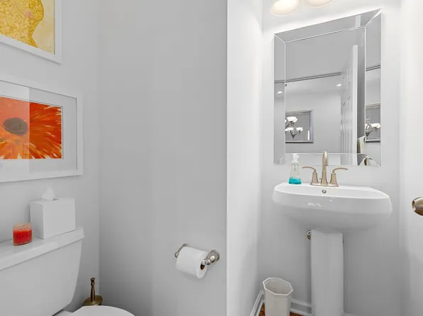 27 Creekside Court image 16 of 37