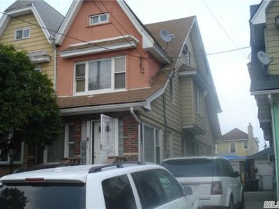 801 E 40th St, Brooklyn, NY, 11210