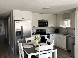 7D Duston Ave, Hampton, NH 03842