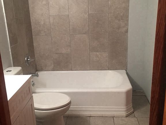 4th image of 6370 Chesapeake Blvd APT B