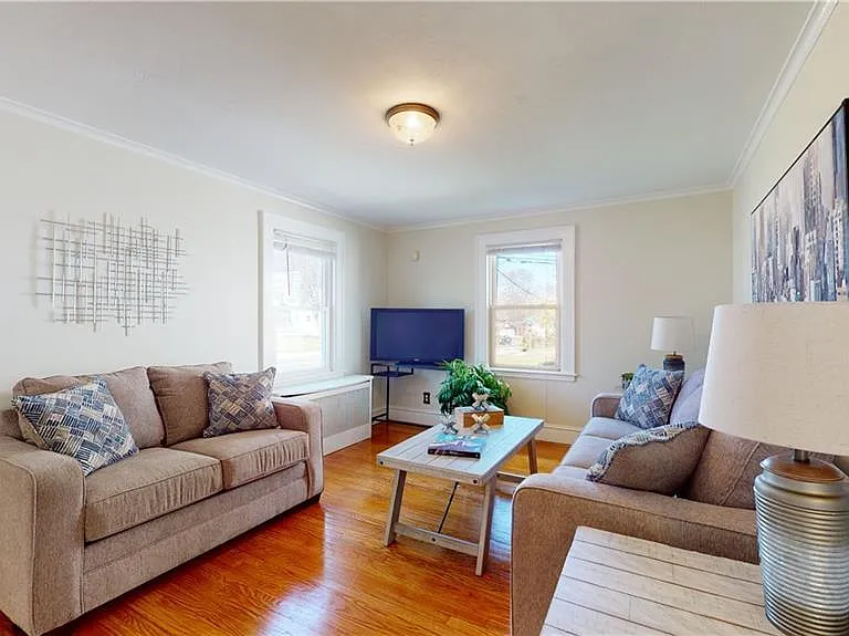 362 Oakwood Ave — Photo 8