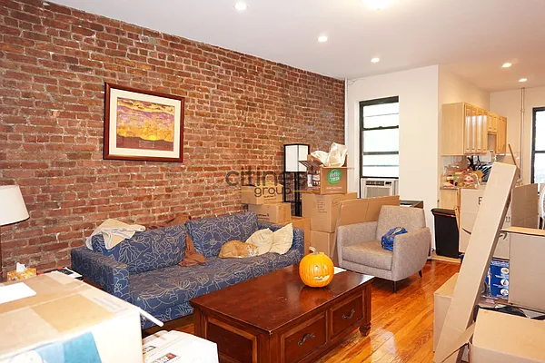 Rented by Citi Nest Group LLC | media 10