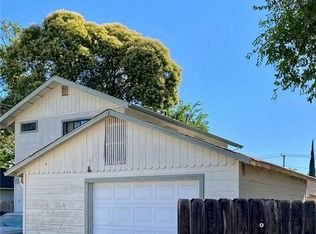 227 Oak St, Paso Robles, CA 93446