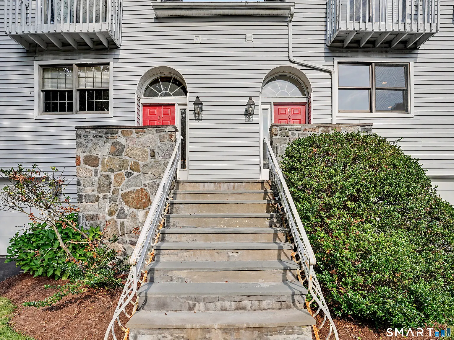2 bed, 3.5 bath, 2354 sqft, $5,950 — Photo 1