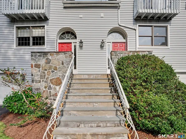 197 Sheephill Rd APT C, Greenwich, CT 06878