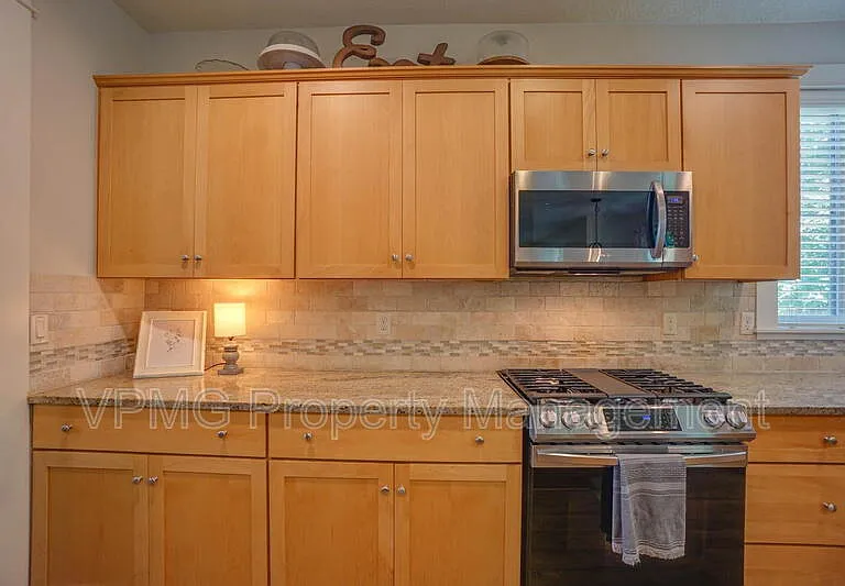 2835 Nw Hl — Photo 22