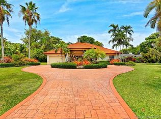 8801 SW 107th St, Miami, FL 33176