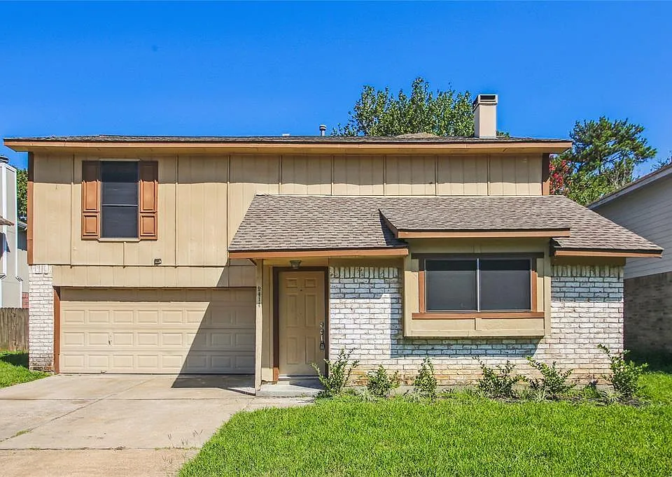 9414 Crystal Cove Cir