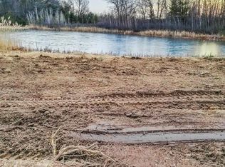 W1373 Rader Rd, Marinette, WI 54143