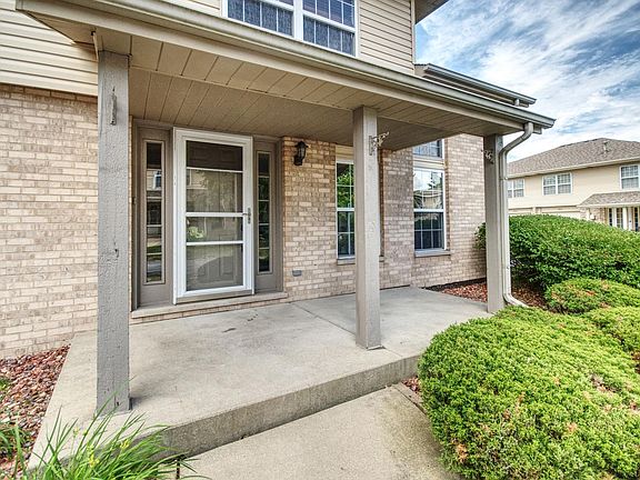 2nd image of 9292 Meadowview Dr