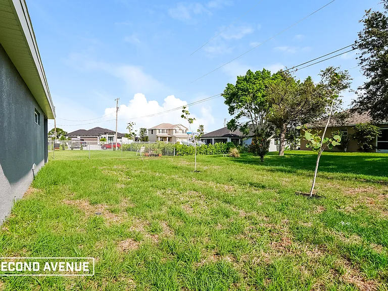227 Tropicana Pkwy W — Photo 16