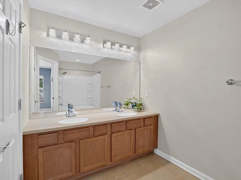 10137 Pink Palmata Ct — Photo 19