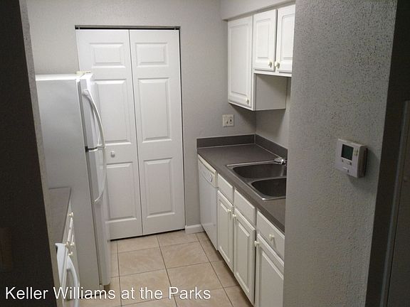 5th image of 3748 Idlebrook 110 Cir