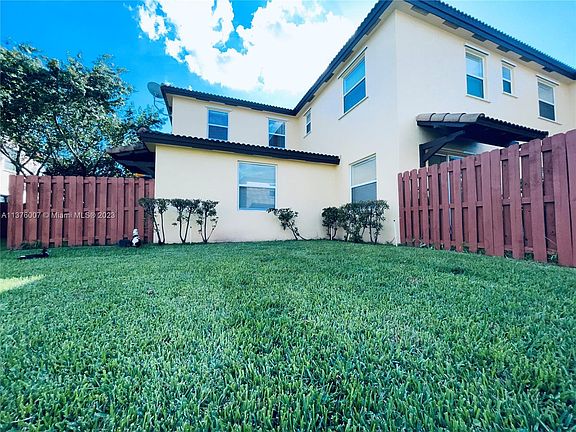 4th image of 9165 SW 227th St Unit 3