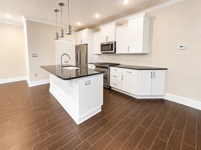 3444 Village Meadow Dr — Photo 6