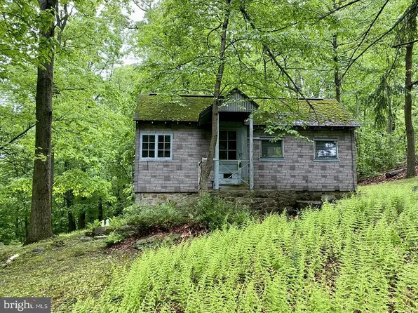 1 Merkle Rd, Boyertown, PA 19512