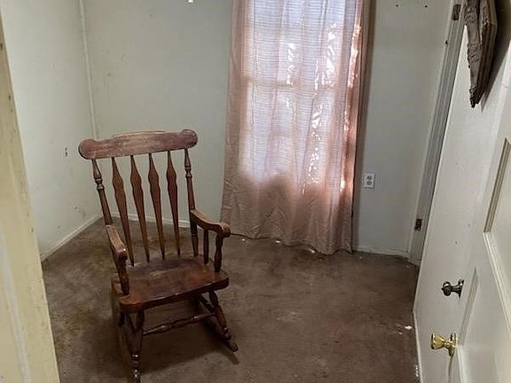 5th image of 501 Johannesburg Ave