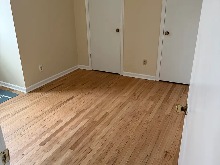 240 S Main St #4 — Photo 4