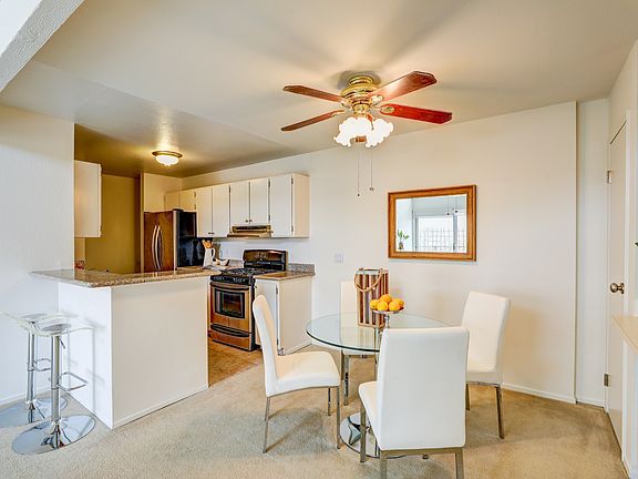 5th image of 282 Larkspur Plaza Dr