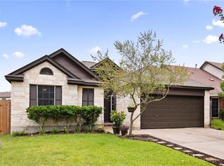 211 Sunshadow Dr, Lockhart, TX 78644