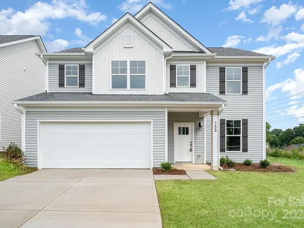 153 Baucom St, Charlotte, NC 28216