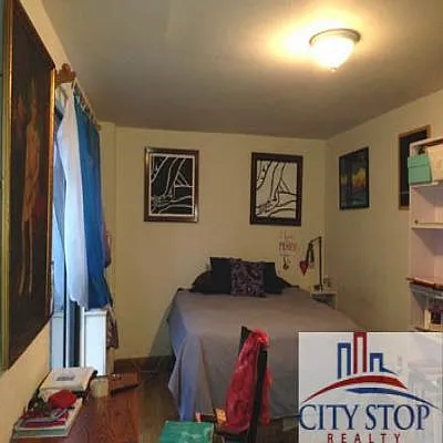 Rented by City Stop Realty | media 15