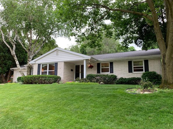 6209 Davenport Dr