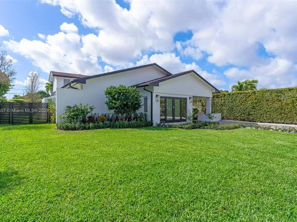 8350 SW 43rd Ter, Miami, FL 33155