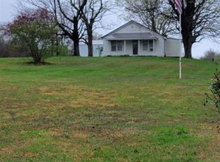 3275 Beaver Dam Rd, Morgantown, KY 42261