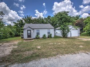 8824 Frankoma Rd, Sapulpa, OK 74066