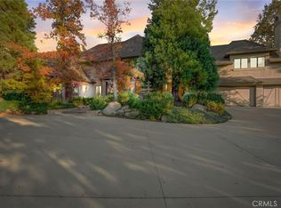 28315 Somerset Dr, Lake Arrowhead, CA 92352