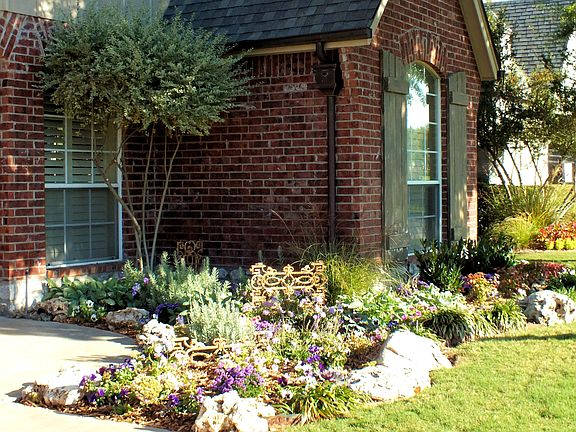 Front Flowerbed