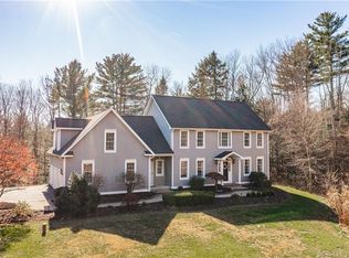 3 Greenwood Rd, North Granby, CT 06060