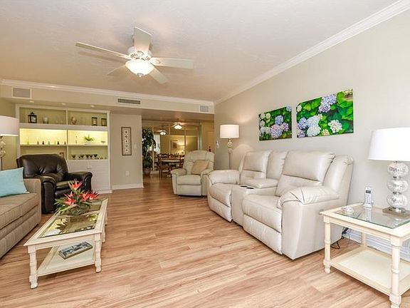 5th image of 199 Whispering Sands Dr #301WAT