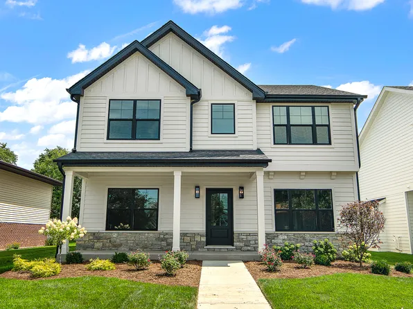 1023 Walter St, Lemont, IL 60439