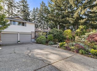 1216 Coral Dr, Fircrest, WA 98466