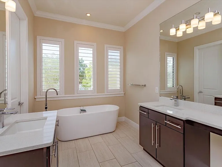 1441 Oneco Ave — Photo 26