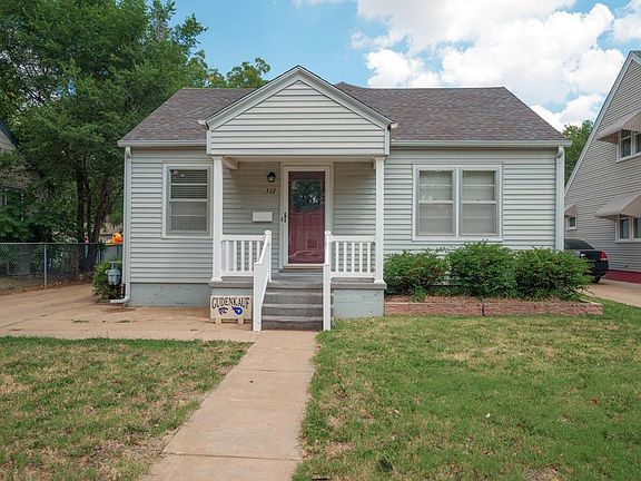 2nd image of 332 W Kirwin Ave
