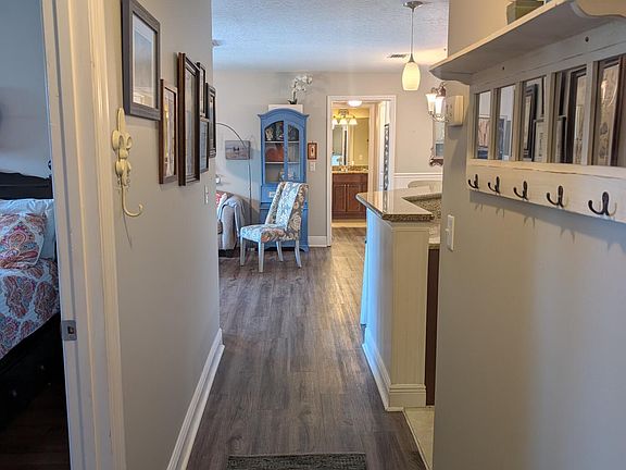 3rd image of 7667 N Wickham Rd APT 1413