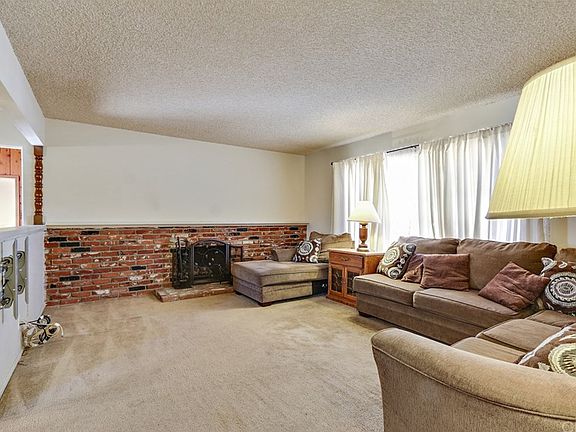 3rd image of 1501 S Glendora Ave