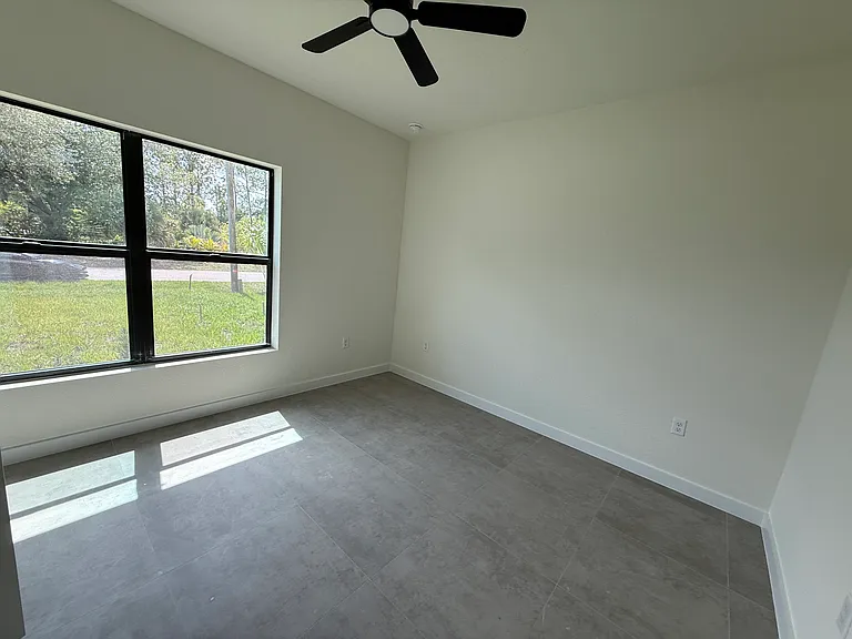 1250 Overhead St — Photo 20