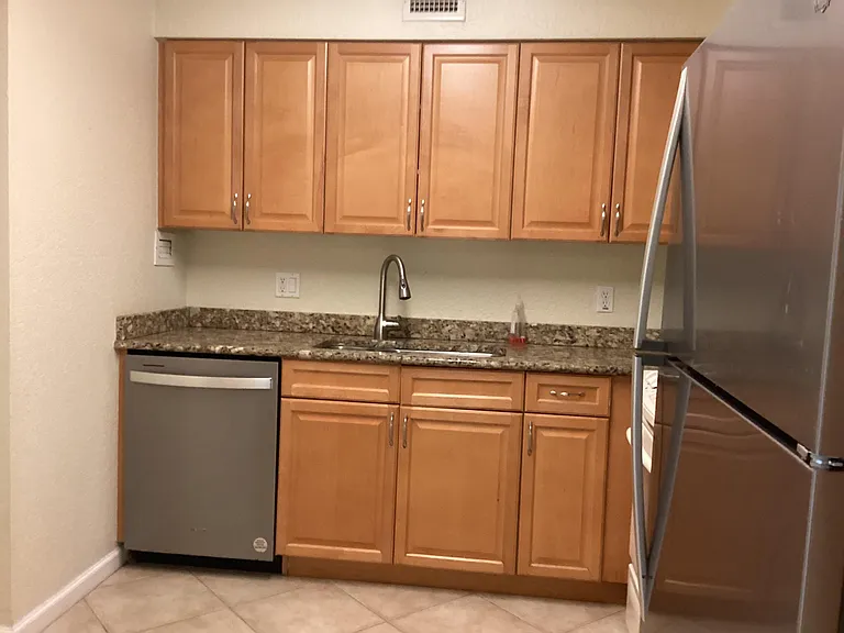 1000 Spanish River Rd #3K — Photo 6
