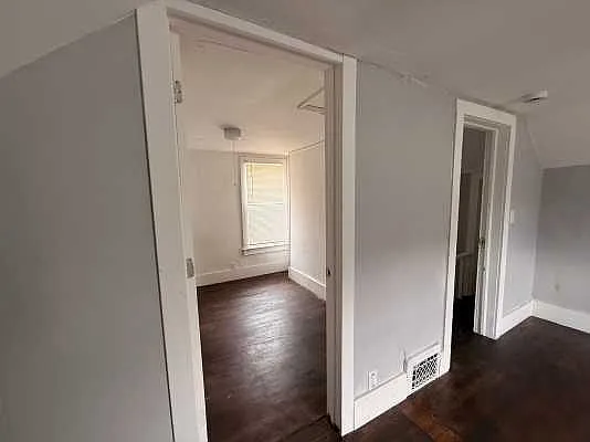 636 Florence St — Photo 22