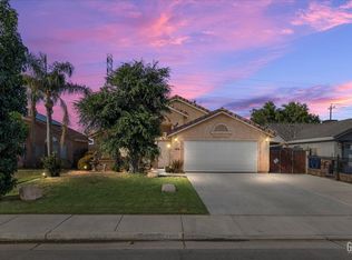 1816 Saint Helens Ave, Bakersfield, CA 93304