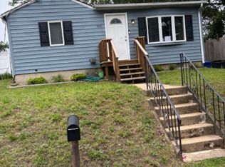913 Bowling Green Dr #1, Toms River, NJ 08753