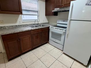 3744 135th Ave APT A, Largo, FL 33771