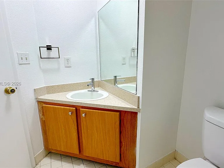2445 SW 18th Ter #107 — Photo 11