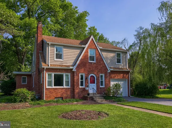 1936 Karyl Ln, York, PA 17404