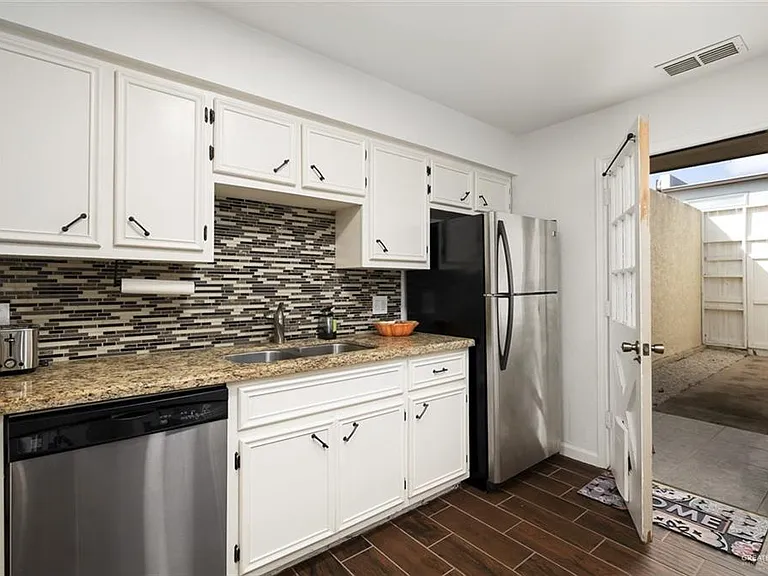 3014 Rose Ellen Dr — Photo 9